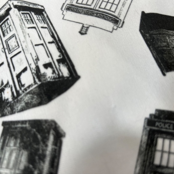 Doctor Who Black & white Tardis lined flared Mini Skirt size SMALL Her Universe - Picture 5 of 7